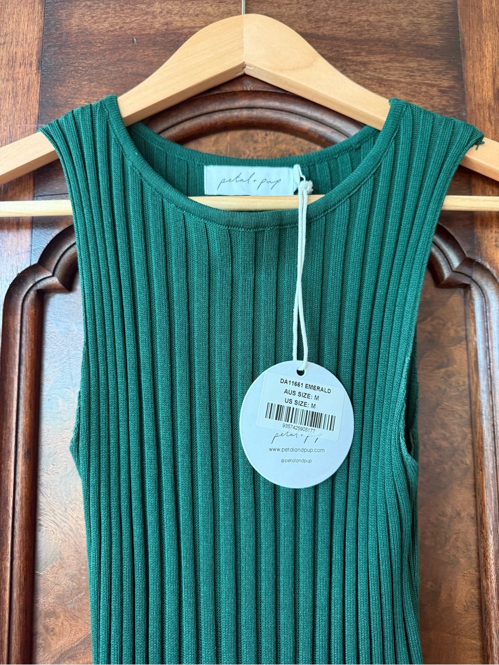 NWT Petal & Pup Emerald Green Ribbed Knit Maxi Dress - Picture 4 of 6